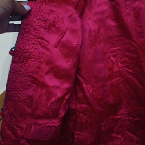 Vintage satin kimono from Hong Kong like new