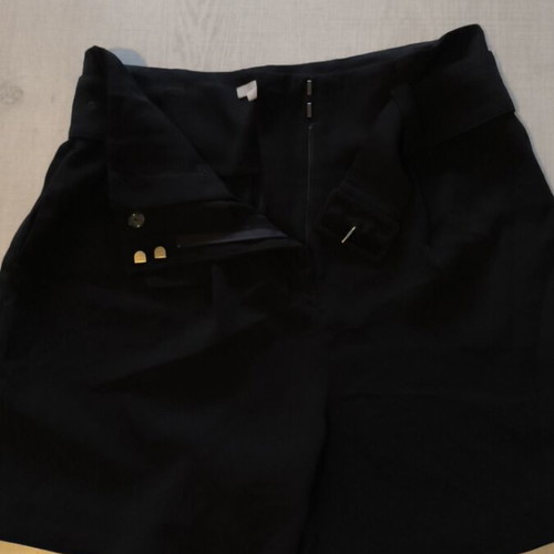 H&M women's high-waist shorts like new, black, size M