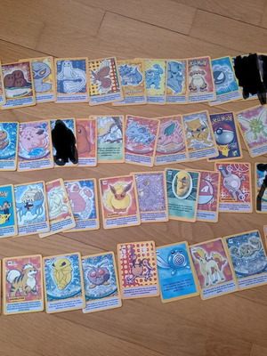 Κάρτες Ποκεμον Κουκουρούκου Μεταχειρισμένες Με Ελληνική Περιγραφή