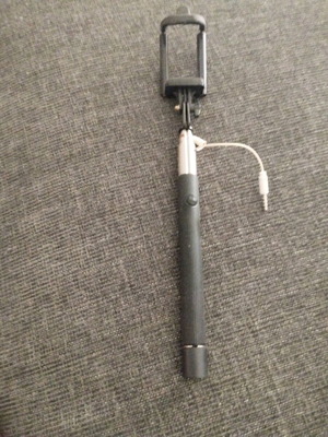 Selfie stick like new
