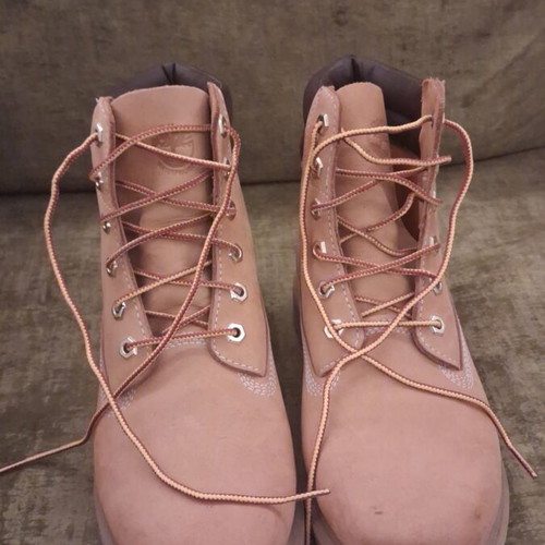 Linden Woods Wp 6 Inch hiking boots Timberland like new, beige and yellow, size 40