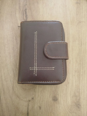 Leather wallet new, brown with multiple compartments