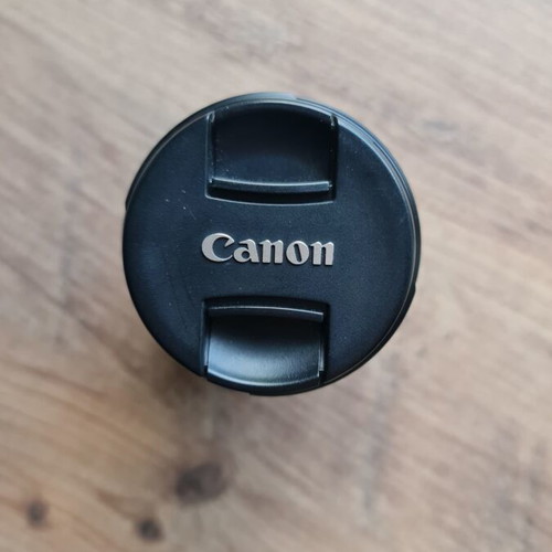 Canon EF-M 18-150mm f/3.5-6.3 IS STM lens like new