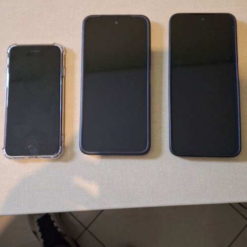 iPhone 7, Redmi A15 and Redmi A5 bundle like new