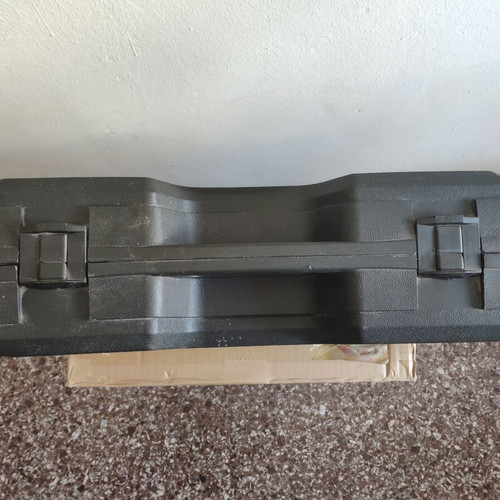 Hydraulic jack "Crocodile" 2 ton used with case for repair or spare parts