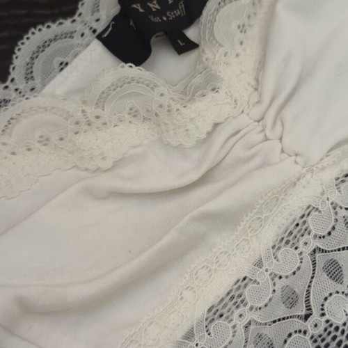 Crop top Lynne size L like new with lace details white