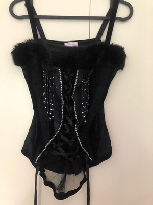 Women's top like new with synthetic fur, size S