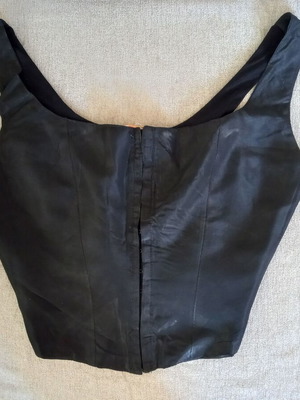 LM LULU black asymmetric sleeveless bustier like new, medium
