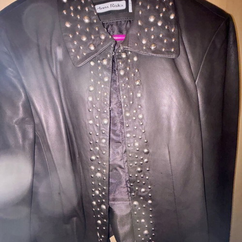 Anna Riska dark brown genuine leather jacket like new XL with studs