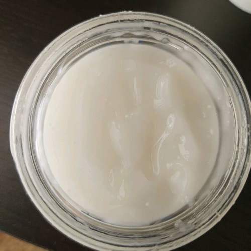 Tommy G sleeping mask like new with vitamin capsules