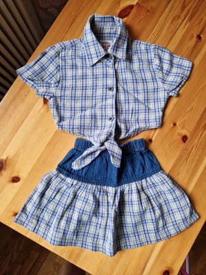 Baby set top and skirt 18 months like new