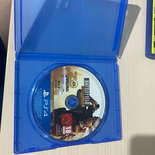 Battlefield Hardline PlayStation 4 game like new, no cover