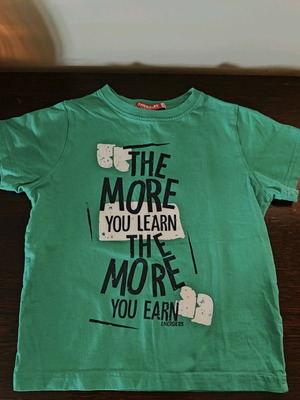Tshirt Energiers like new, for 6 years old, 116 cm, green