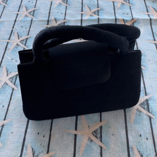 Small Handheld Bag Elegant and Practical Black New