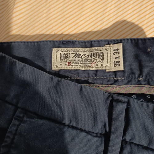 Marlboro Classics MCS Chino Pants Like New, Blue, Size L