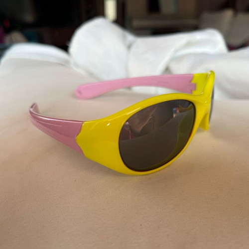 Baby sport children's sunglasses like new, pink and yellow