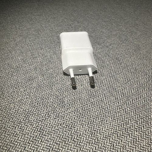 Samsung USB wall charger like new