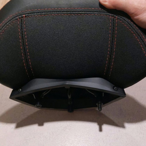 Sym Maxsym 600i 400i backrest like new, black matte