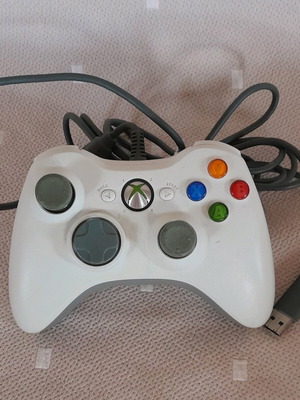 Authentic Xbox controller like new