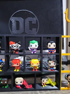 Βάση DC Kinder Joy FunkoPop 3D εκτύπωση πλαστικό PLA καινούργια