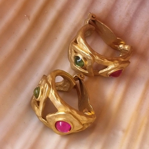 Vintage earrings used