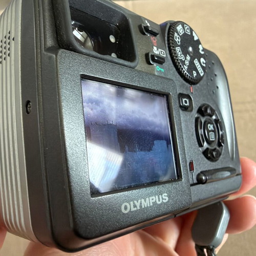 Olympus Camedia C-40 Zoom Y2K CCD Digicam like new