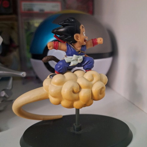 Dragon Ball Kid Goku figure Hachette like new