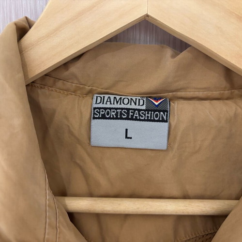 Diamond men's sports jacket with hood like new, beige