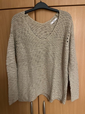 Mango knitted sweater like new, beige and gold
