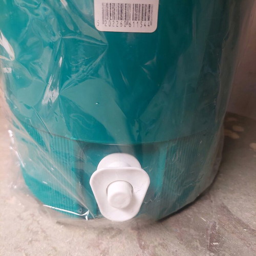 Insulated water container with tap new 5 liters