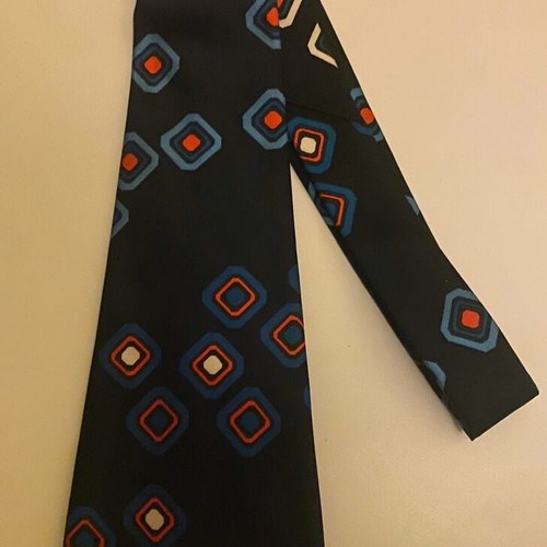 Vintage silk tie Scarpati Milano like new, 70s geometric design