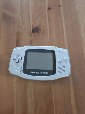Nintendo Game Boy Advance Silver handheld console