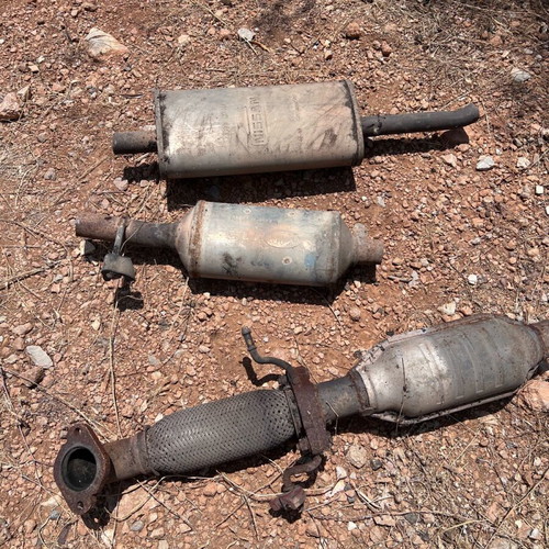 Exhaust muffler used in good condition