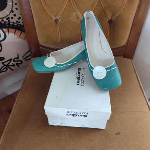 Leather heels turquoise, new, size 39
