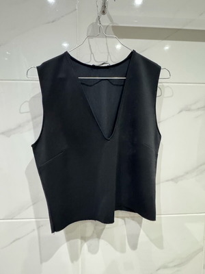Αμάνικο κοντό τοπ Zara σαν καινούργιο, μαύρο, μέγεθος L