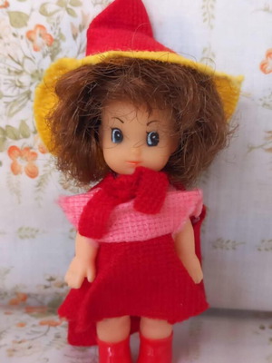 Vintage Furga doll "Sally la Maga" 1981 like new