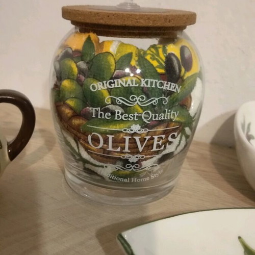 Olives set 5 pieces like new