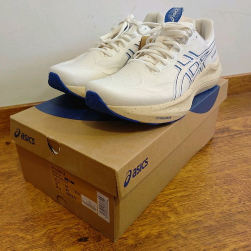 Asics GT-2000 14 Cream/Blue Size 46 New Running Shoes