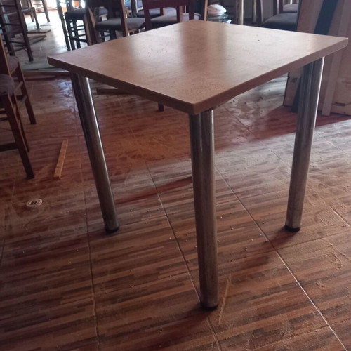 Chairs, tables and stools like new, set of 40 chairs, 12 stools with back, 8 stools without back, 12 tables