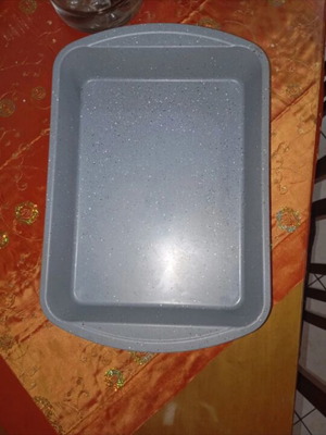 Baking tray new, only box