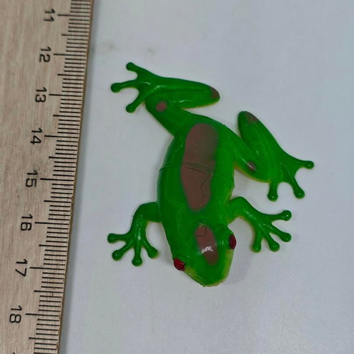Collectible Red-Eyed Tree Frog figure like new