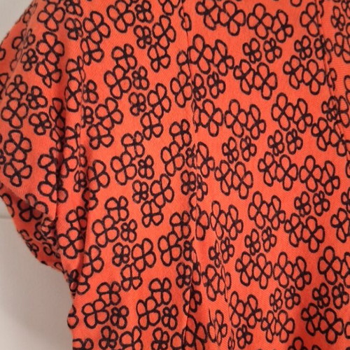 JohnnyJo Wrap Top used, one size, black and red
