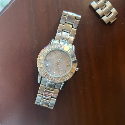 Ellesse women's watch used with stones and stainless steel bracelet