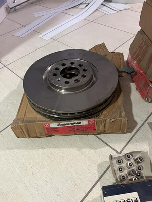 Zimmermann ventilated brake discs new for Audi A4, A6, VW Passat