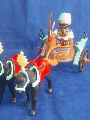 Playmobil Египетска колесница употребявана с подменени мечове