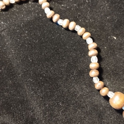 Beige necklace used