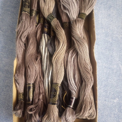 Vintage embroidery floss set of 88 pieces DMC Mouliné and more, like new