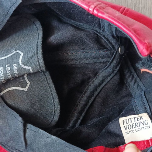 Leather jockey hat red, like new, size S
