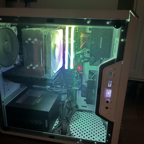 Gaming PC with 24GB RAM, 700GB SSD, Intel Core i3, Gigabyte GeForce GT 1030 OC