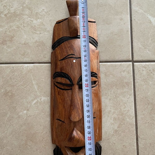 Handmade mask like new